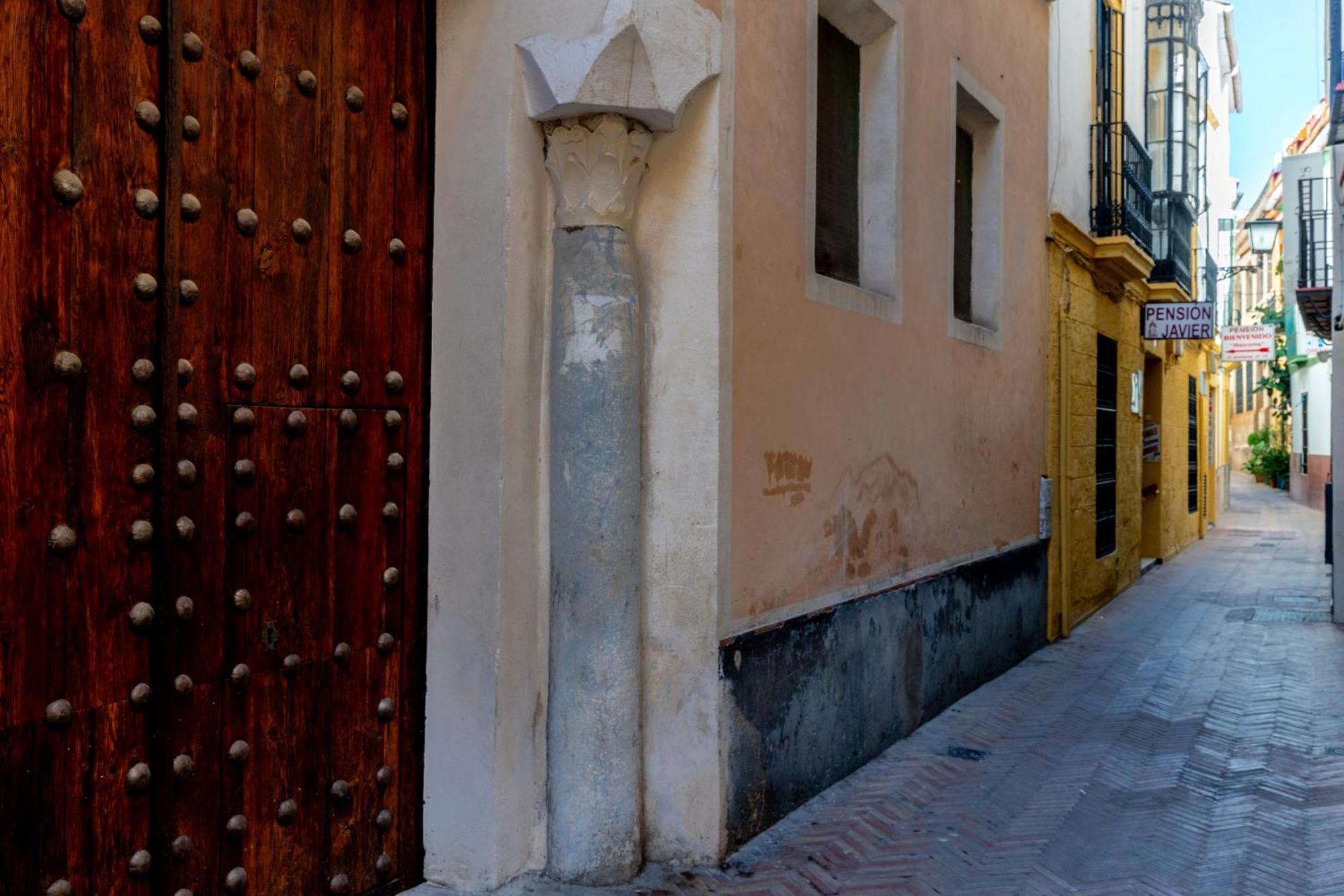 RC Sevilla Centro Histórico CatedralJudería Exterior foto